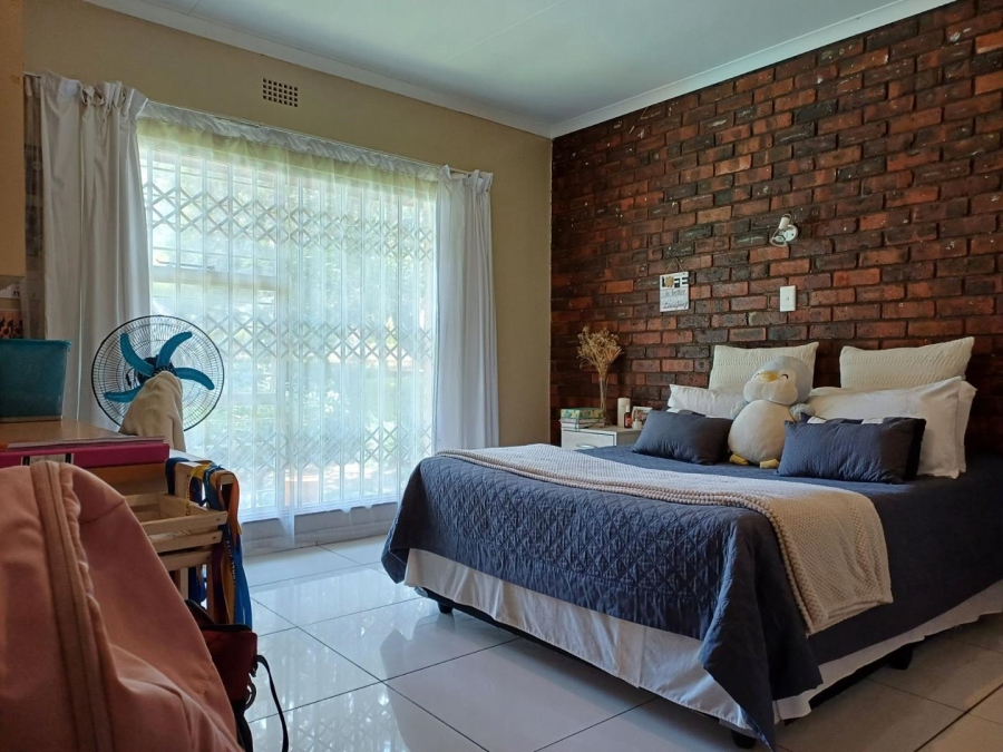 4 Bedroom Property for Sale in Edleen Gauteng