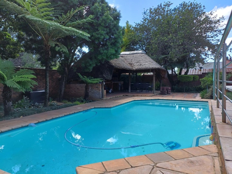 4 Bedroom Property for Sale in Edleen Gauteng
