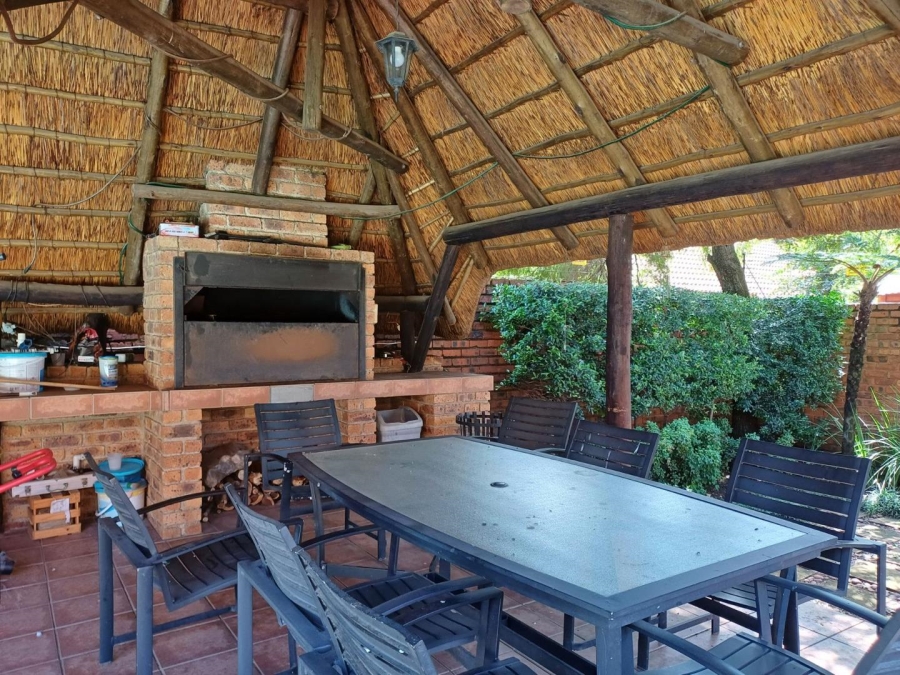4 Bedroom Property for Sale in Edleen Gauteng