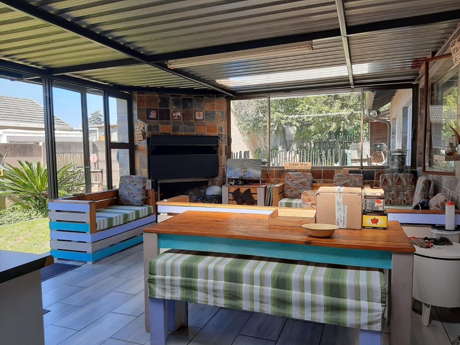 4 Bedroom Property for Sale in Edleen Gauteng