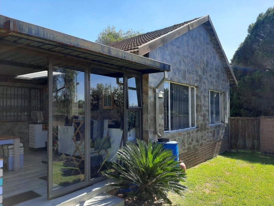 4 Bedroom Property for Sale in Edleen Gauteng
