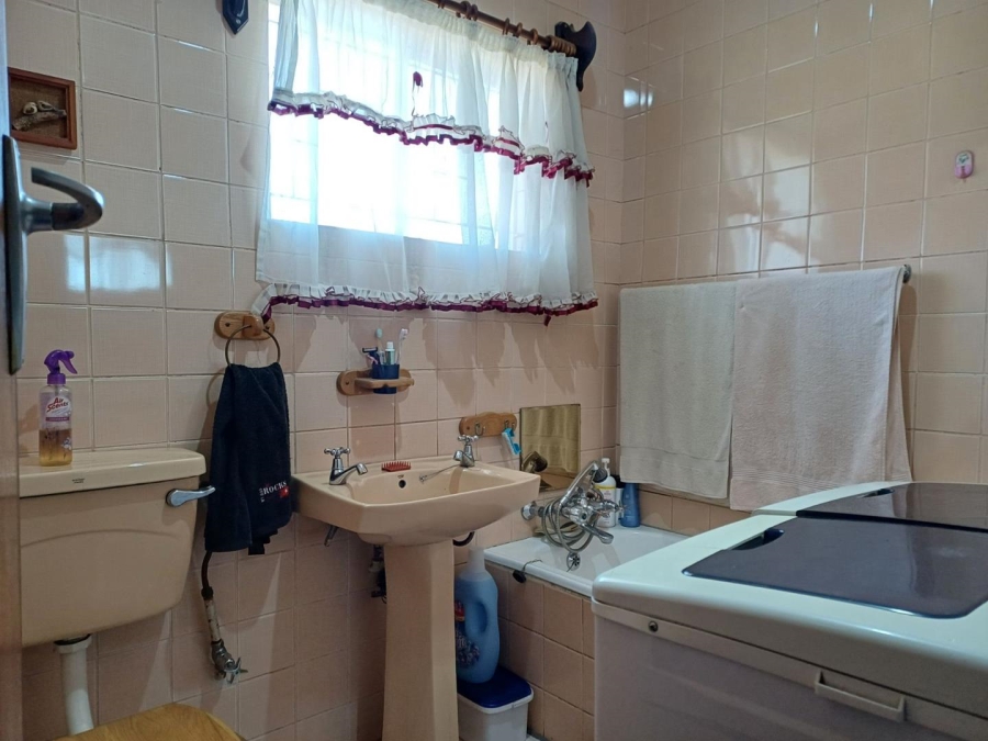 3 Bedroom Property for Sale in Primrose Gauteng