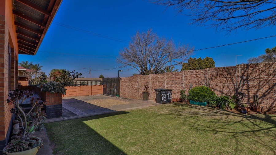 3 Bedroom Property for Sale in Homestead Gauteng