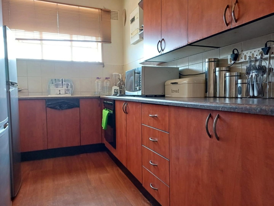 1 Bedroom Property for Sale in Lambton Gauteng