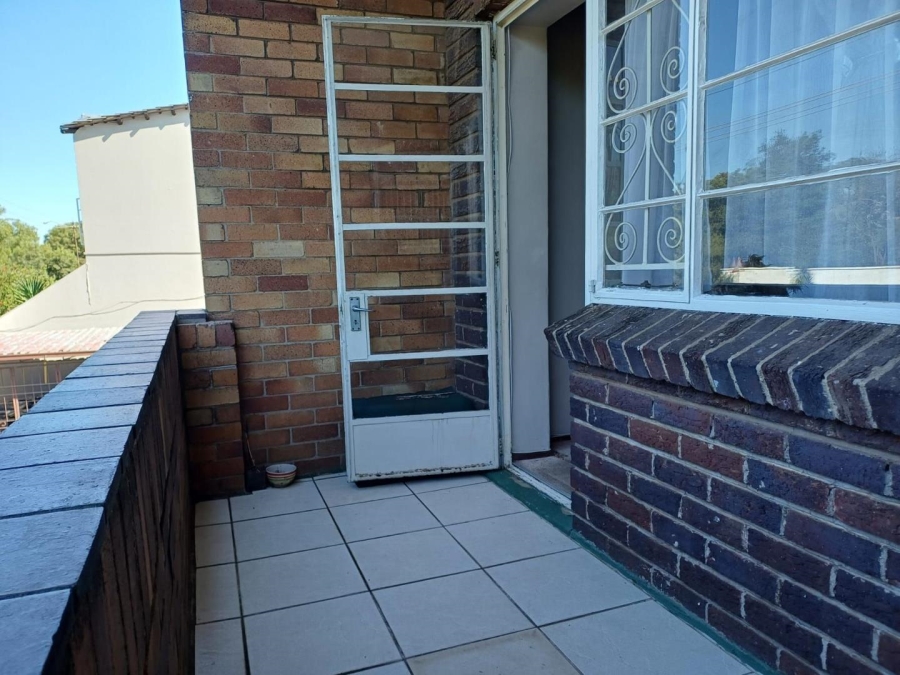 1 Bedroom Property for Sale in Lambton Gauteng
