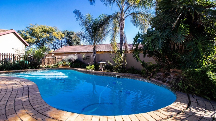 3 Bedroom Property for Sale in Cresslawn Gauteng