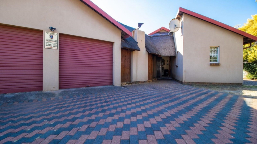 3 Bedroom Property for Sale in Cresslawn Gauteng