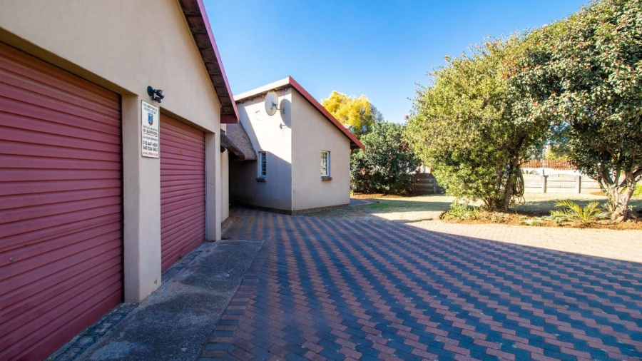 3 Bedroom Property for Sale in Cresslawn Gauteng