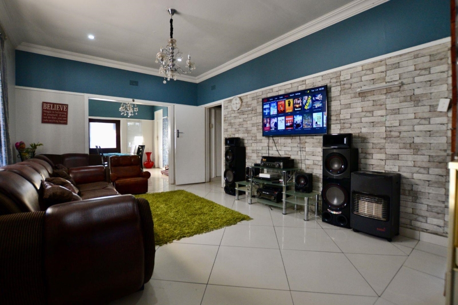 4 Bedroom Property for Sale in Malvern East Gauteng
