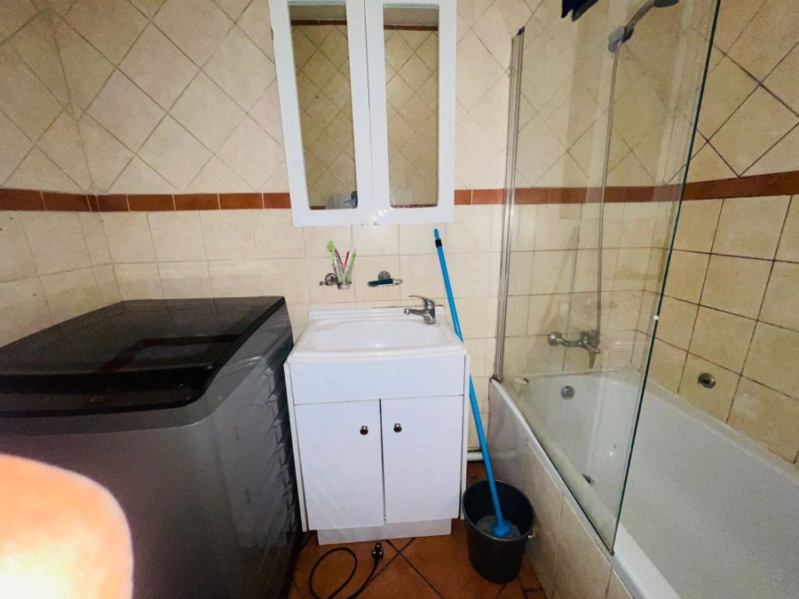 2 Bedroom Property for Sale in Bedford Gardens Gauteng