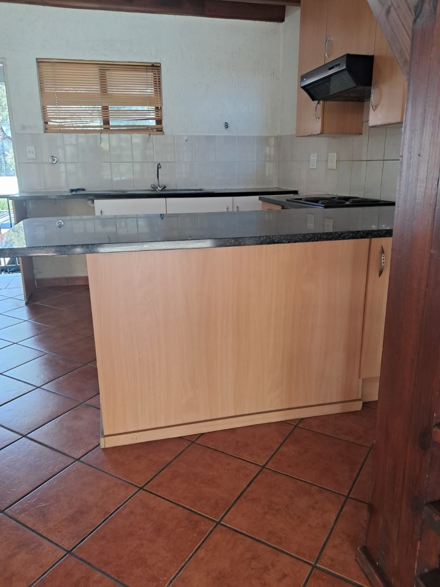 To Let 1 Bedroom Property for Rent in Paulshof Gauteng