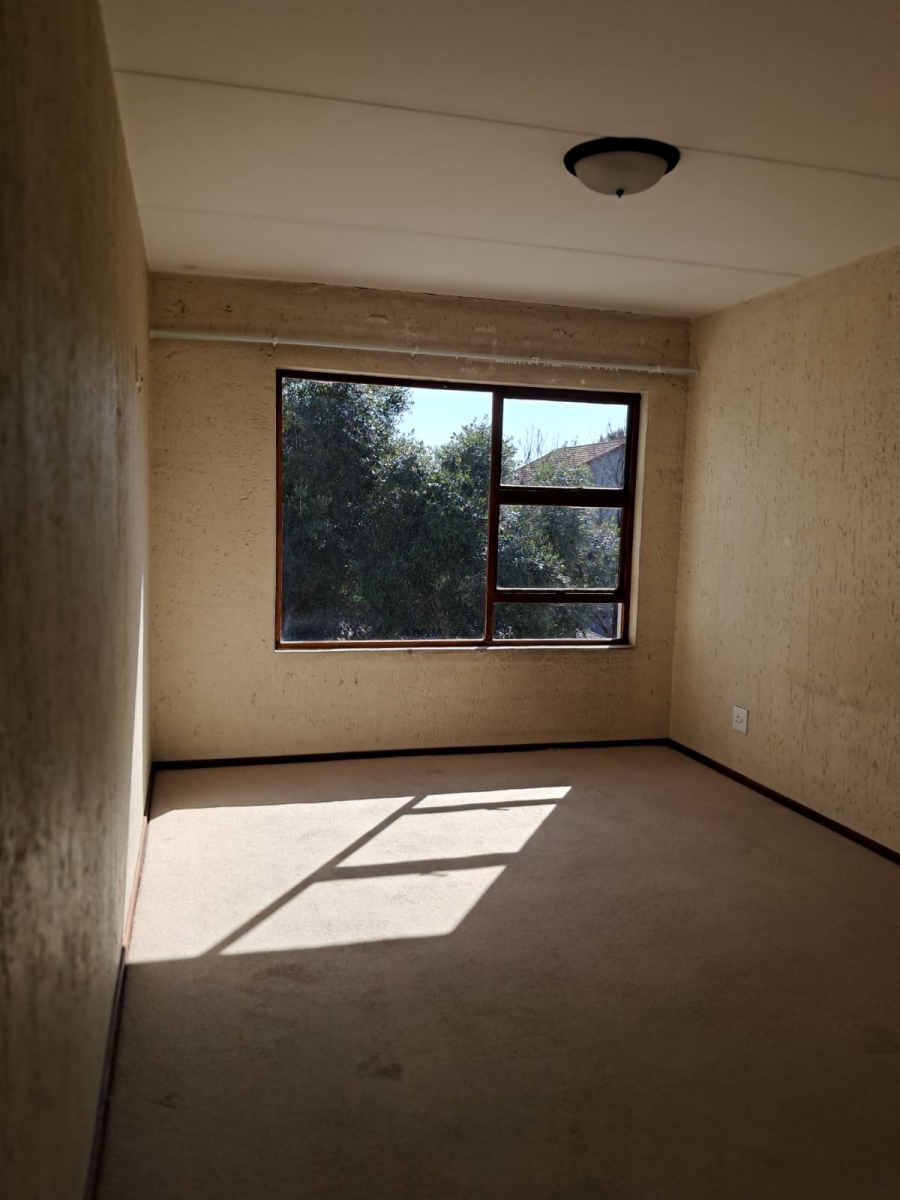 To Let 1 Bedroom Property for Rent in Paulshof Gauteng