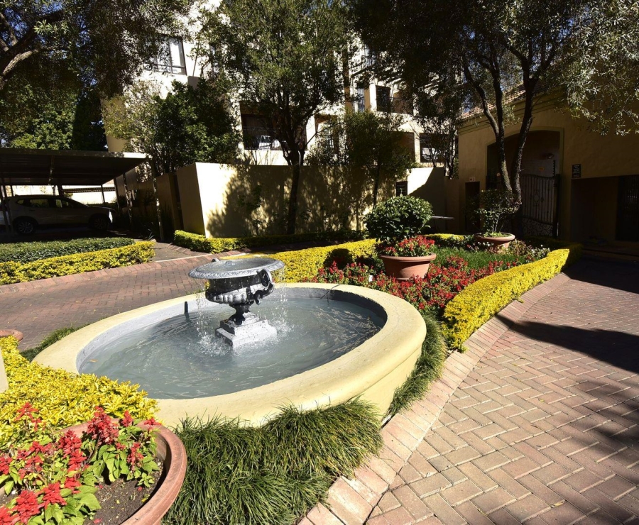To Let 1 Bedroom Property for Rent in Pineslopes Gauteng