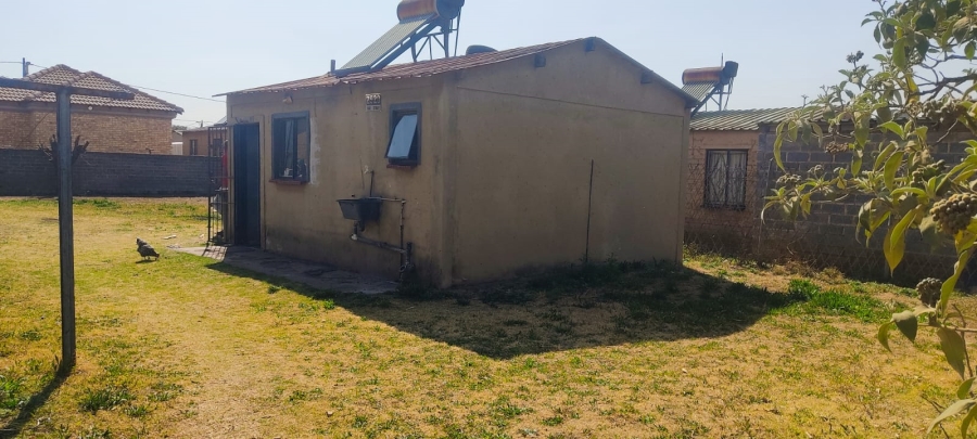 1 Bedroom Property for Sale in Chief A. Luthuli Park Gauteng