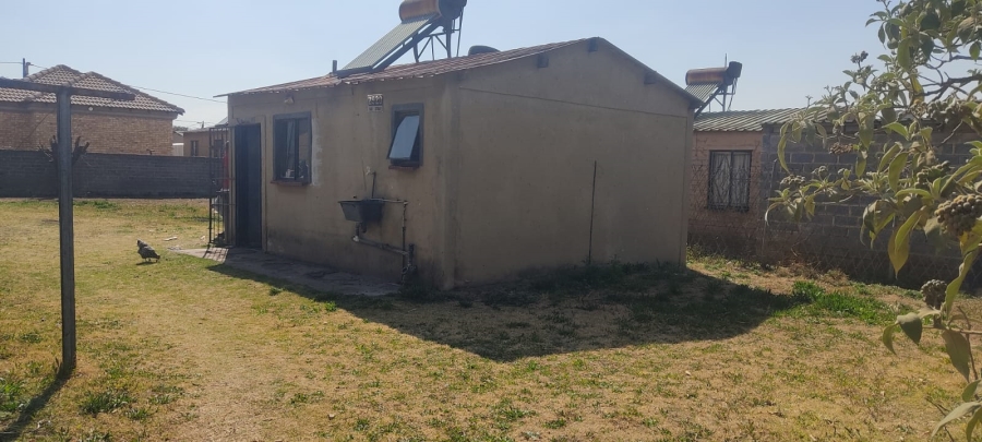 1 Bedroom Property for Sale in Chief A. Luthuli Park Gauteng