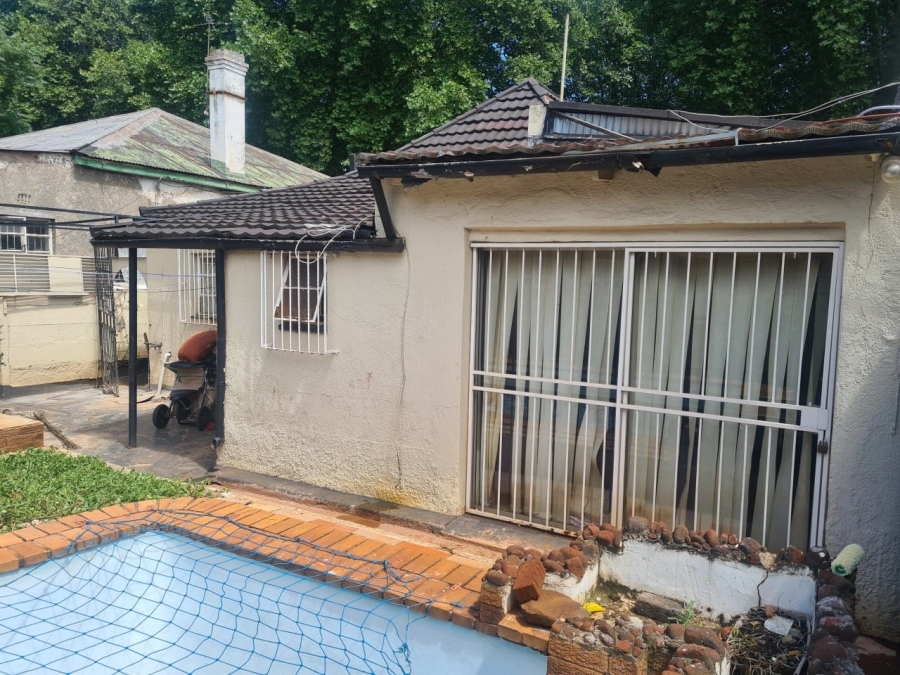 4 Bedroom Property for Sale in Bezuidenhout Valley Gauteng