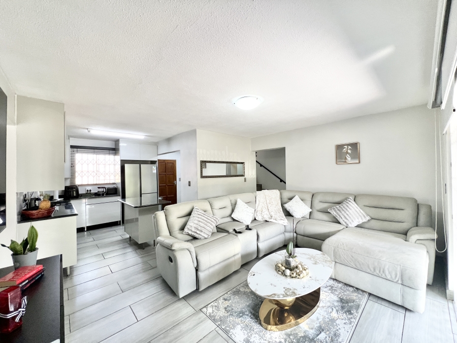 3 Bedroom Property for Sale in Kyalami Hills Gauteng
