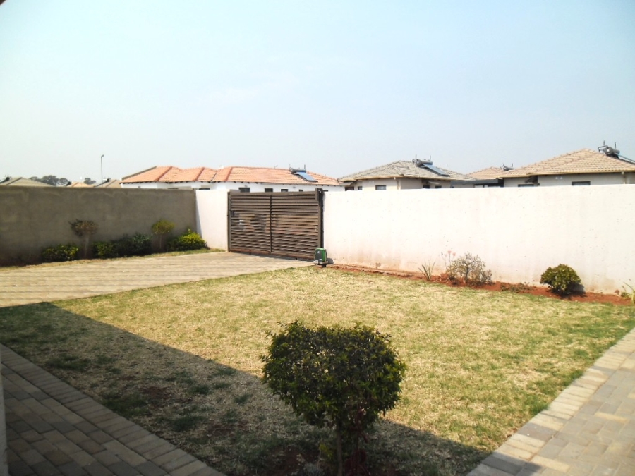 3 Bedroom Property for Sale in Dawn Park Gauteng