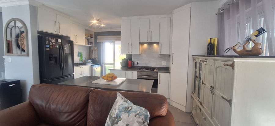 3 Bedroom Property for Sale in Noordheuwel Gauteng