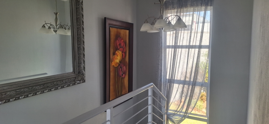 3 Bedroom Property for Sale in Noordheuwel Gauteng