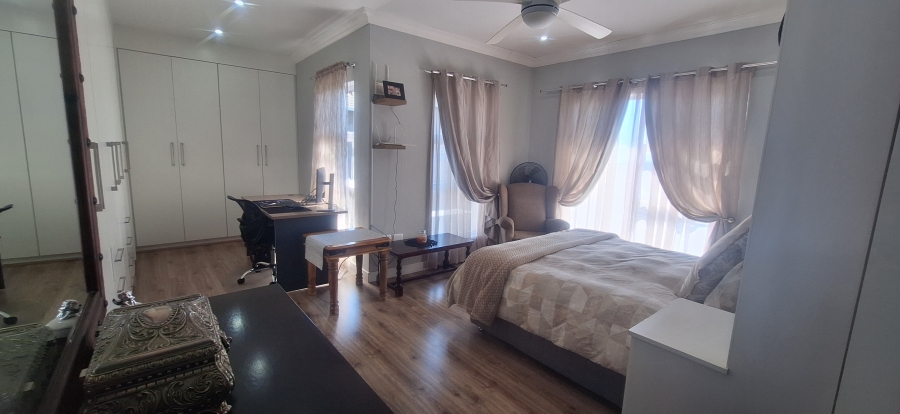 3 Bedroom Property for Sale in Noordheuwel Gauteng