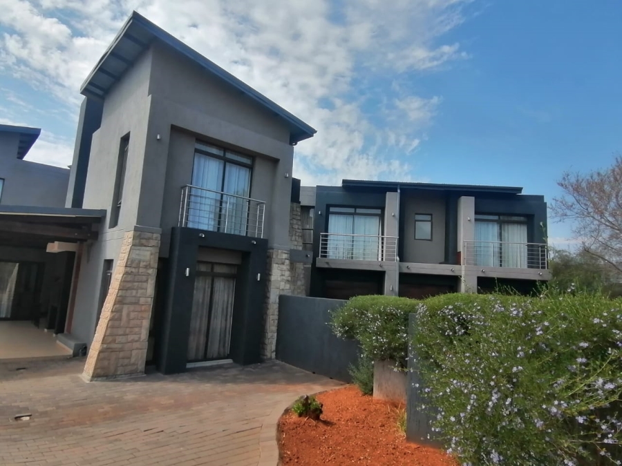 5 Bedroom Property for Sale in Serengeti Lifestyle Estate Gauteng