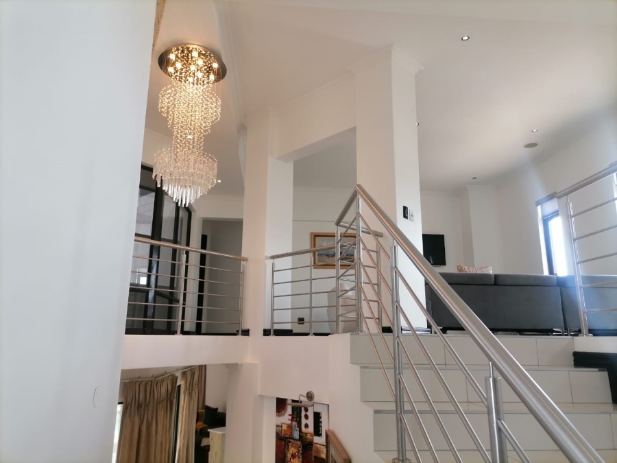 5 Bedroom Property for Sale in Serengeti Lifestyle Estate Gauteng