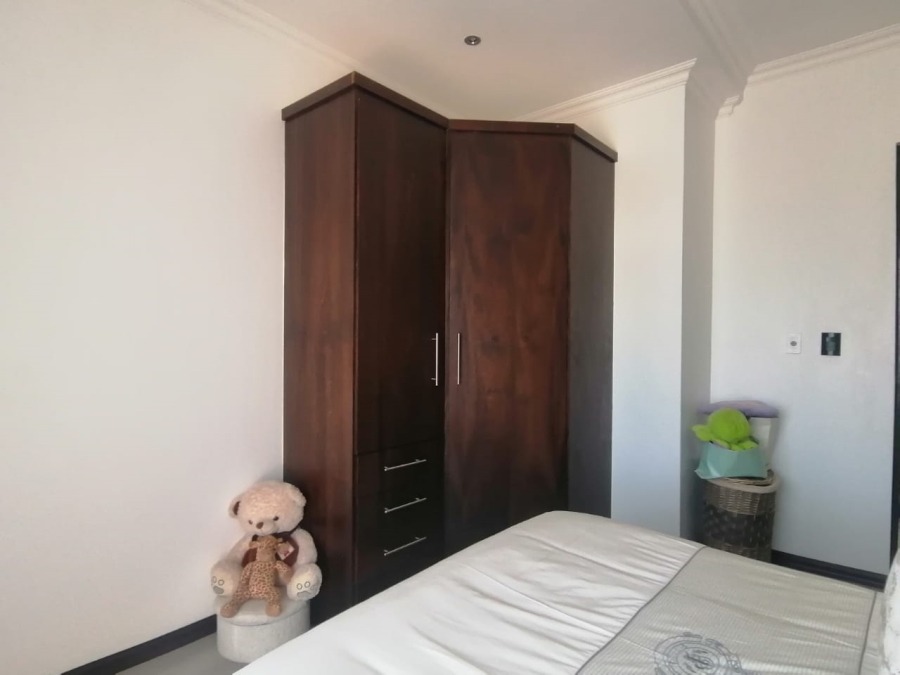 5 Bedroom Property for Sale in Serengeti Lifestyle Estate Gauteng