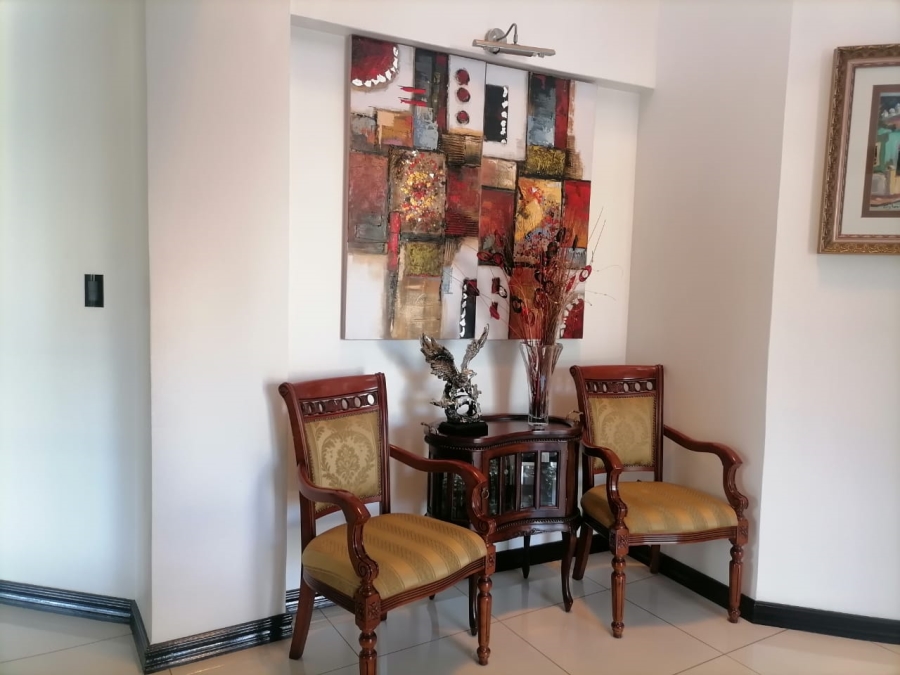 5 Bedroom Property for Sale in Serengeti Lifestyle Estate Gauteng