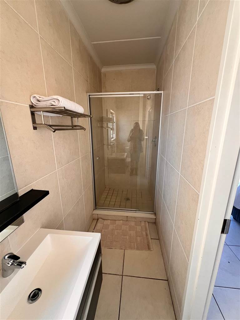 To Let 2 Bedroom Property for Rent in Noordwyk Gauteng