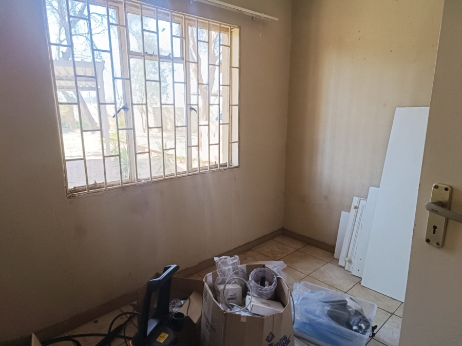 3 Bedroom Property for Sale in Hillside Gauteng