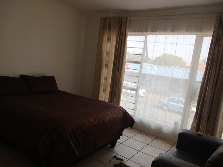 2 Bedroom Property for Sale in Randgate Gauteng