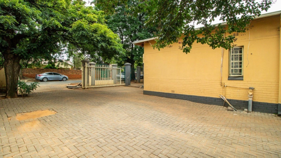 Commercial Property for Sale in Kempton Park Central Gauteng