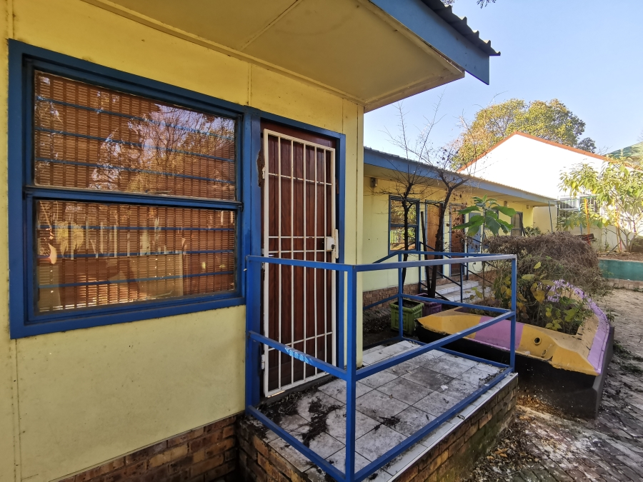 Commercial Property for Sale in Orange Grove Gauteng