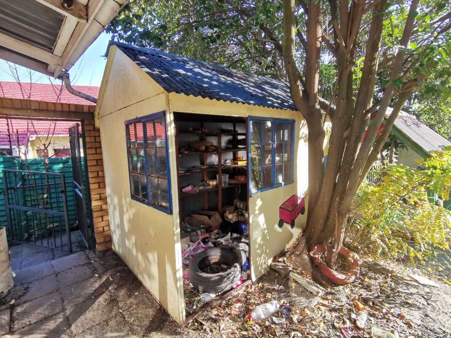 Commercial Property for Sale in Orange Grove Gauteng