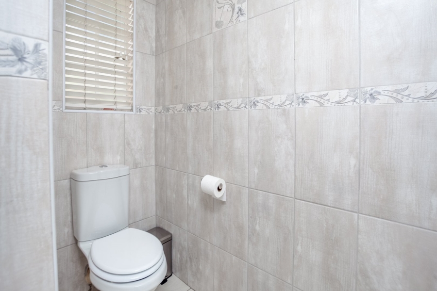4 Bedroom Property for Sale in Boskruin Gauteng