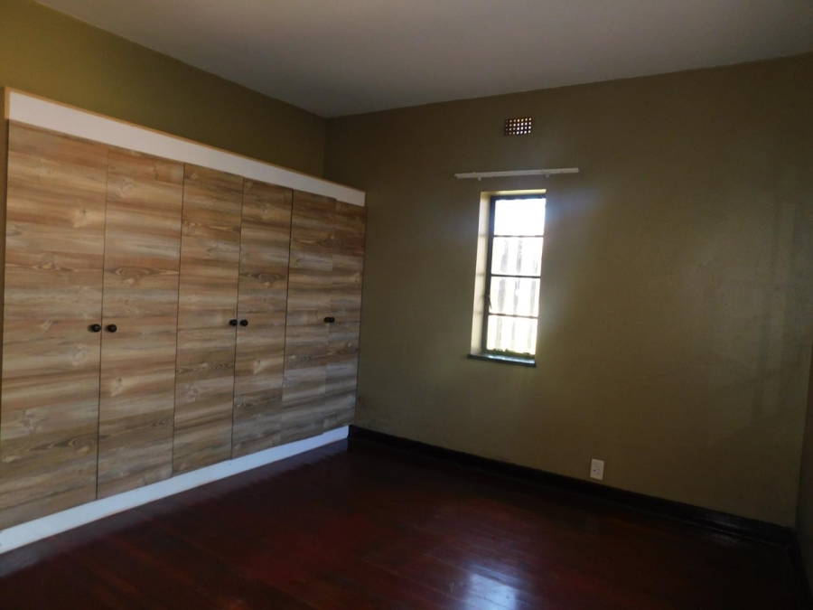 To Let 1 Bedroom Property for Rent in Turffontein Gauteng
