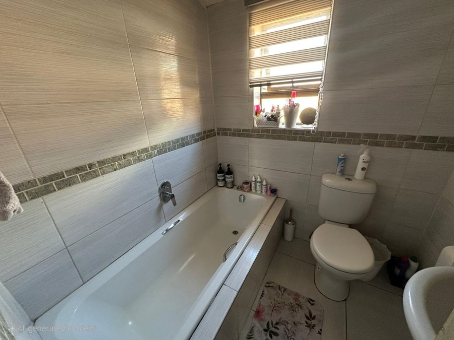 3 Bedroom Property for Sale in Rust Ter Vaal Gauteng