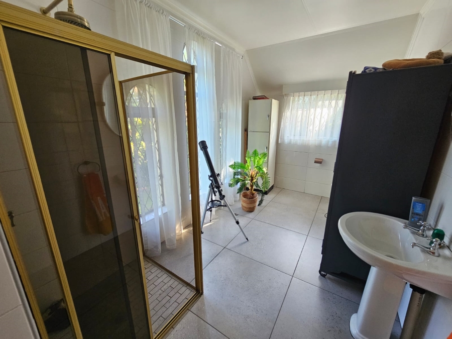 4 Bedroom Property for Sale in Peacehaven Gauteng
