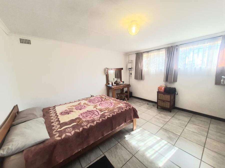 4 Bedroom Property for Sale in Steelview Gauteng