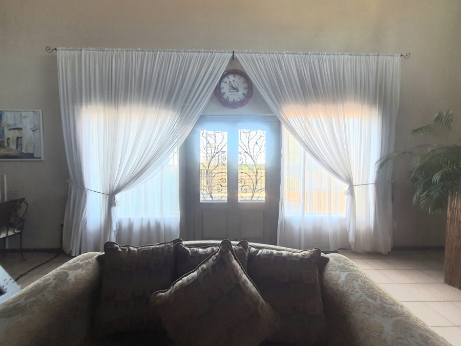 4 Bedroom Property for Sale in Steelview Gauteng