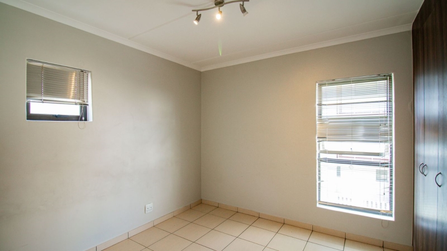 2 Bedroom Property for Sale in Barbeque Downs Gauteng
