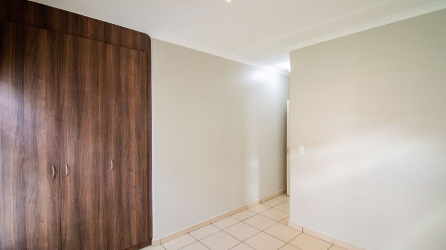 2 Bedroom Property for Sale in Barbeque Downs Gauteng