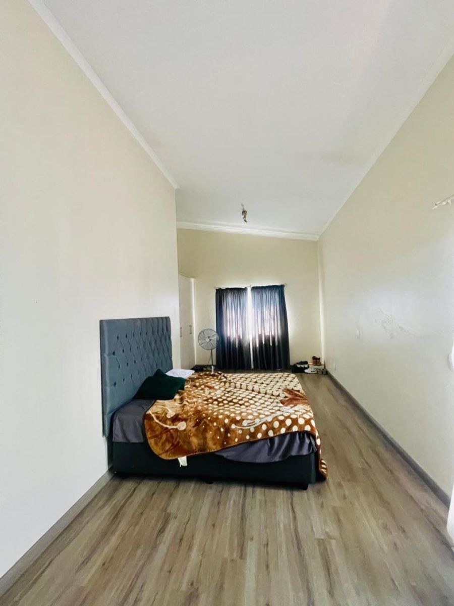 3 Bedroom Property for Sale in Barbeque Downs Gauteng