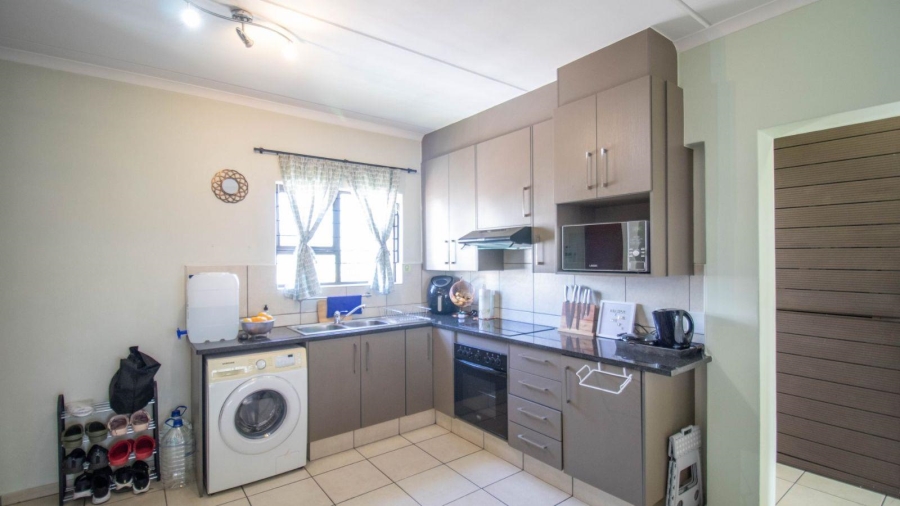 3 Bedroom Property for Sale in Barbeque Downs Gauteng
