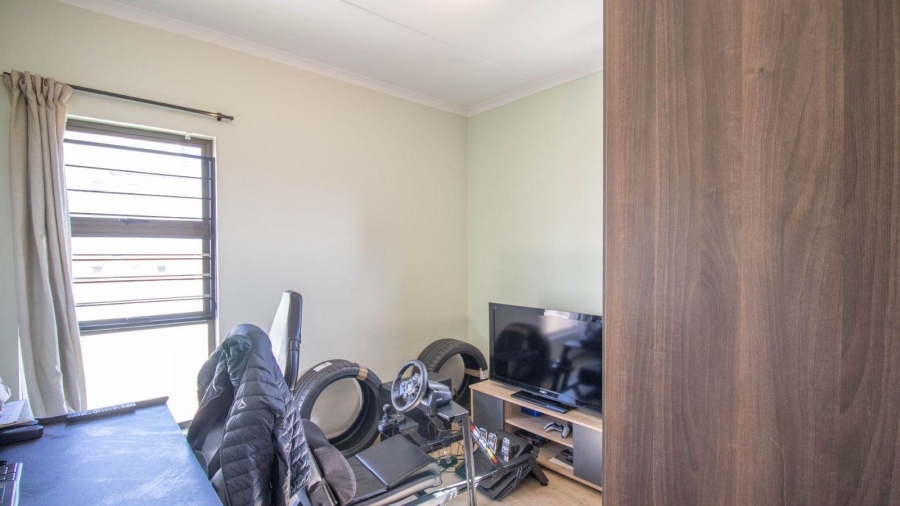 3 Bedroom Property for Sale in Barbeque Downs Gauteng