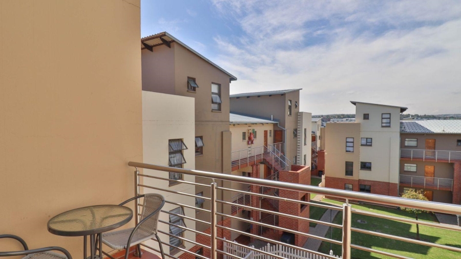 3 Bedroom Property for Sale in Barbeque Downs Gauteng