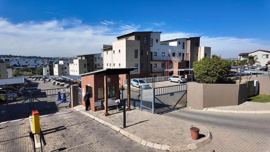 3 Bedroom Property for Sale in Barbeque Downs Gauteng