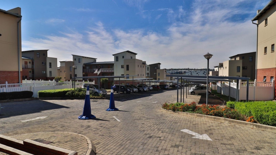 3 Bedroom Property for Sale in Barbeque Downs Gauteng