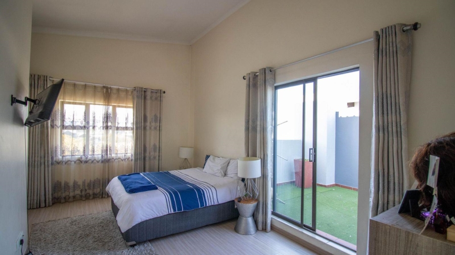 3 Bedroom Property for Sale in Barbeque Downs Gauteng